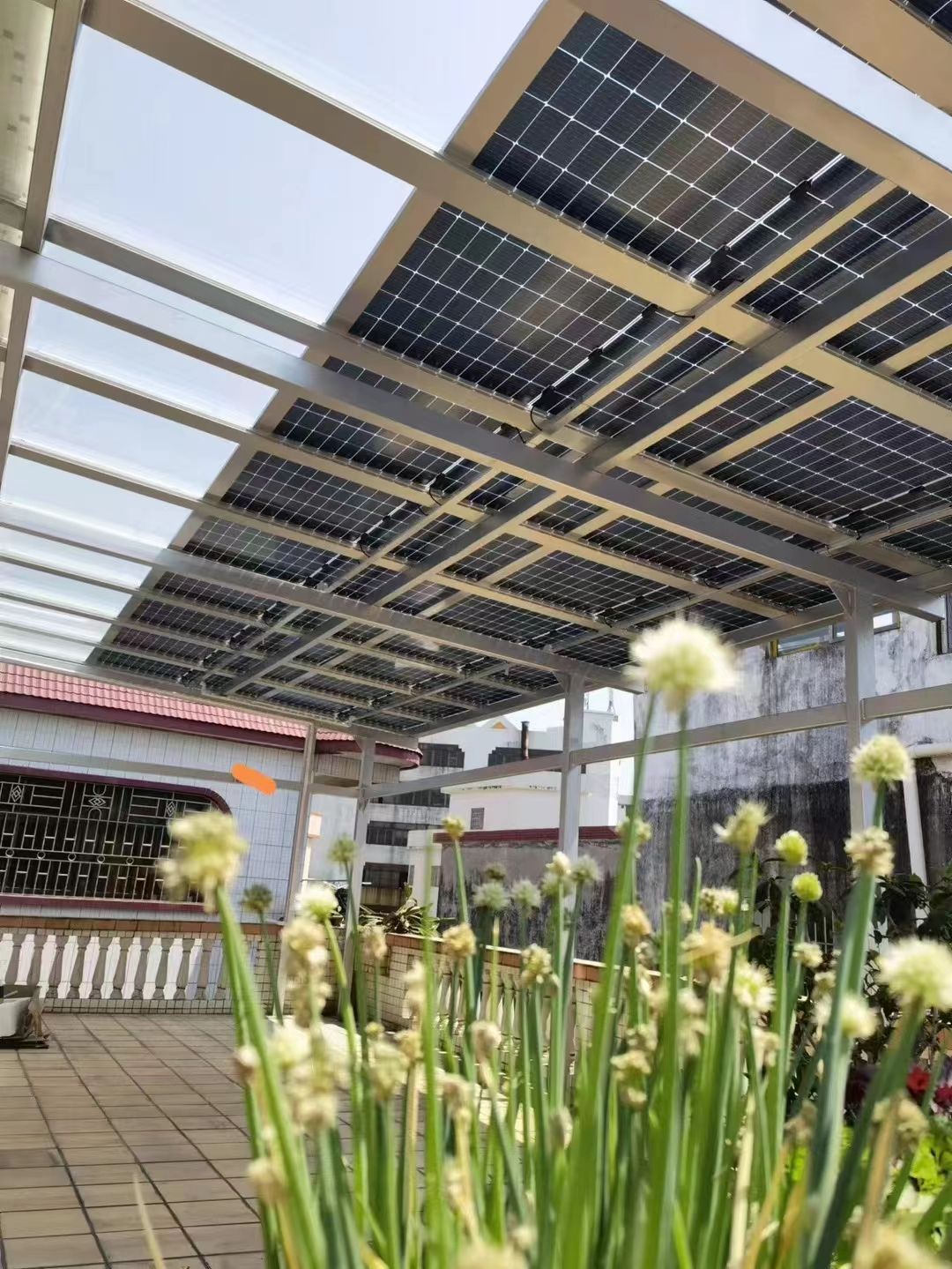 安宁别墅家用屋顶太阳能发电系统安装